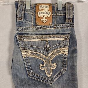 Rock Revival with signature inverted fleur-de-lis embroidered pocket (N318)